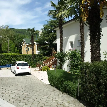 Meri Apartament Ičići